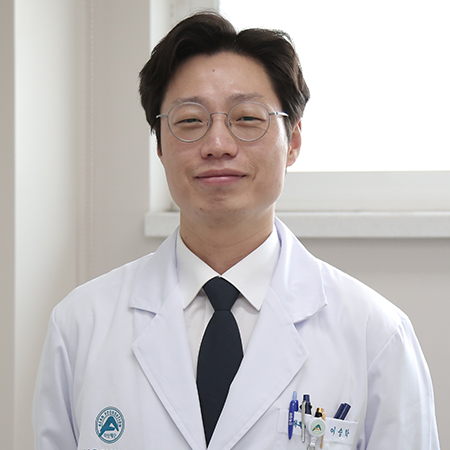 SEUNG HAK LEE